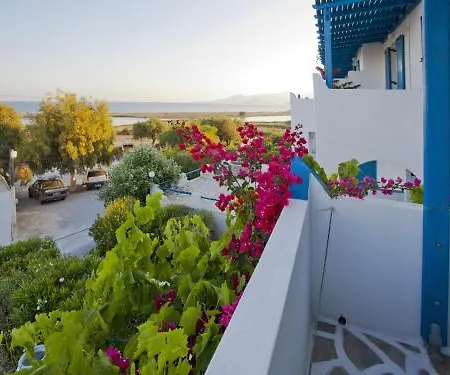 Koulas - Red Agios Prokopios (Naxos)