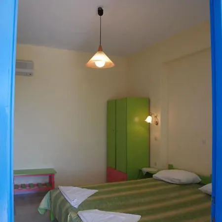 Koulas - Red 3* Agios Prokopios (Naxos)