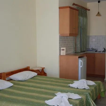 Koulas - Red 3* Ájosz Prokópiosz