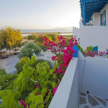 Koulas - Red Aparthotel