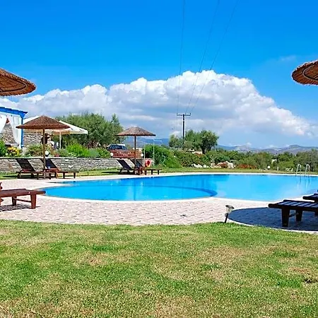 Apart-hotel Koulas - Red