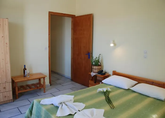 Koulas - Red Apartmanhotel