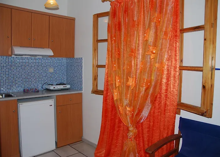 Koulas - Red Apartmanhotel Ájosz Prokópiosz